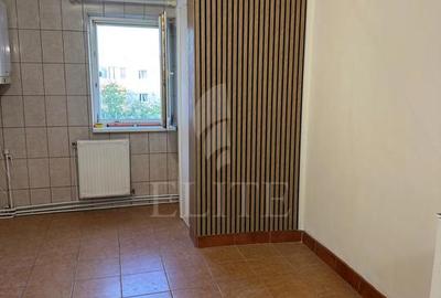Apartament 3 camere în zona BILLA - 4