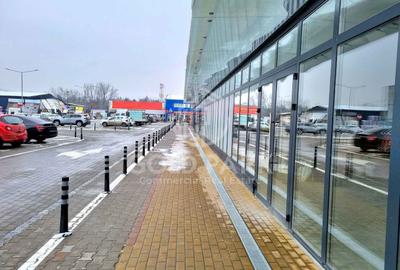 Spatiu Comercial in Centru Comercial - Zona Traian Vuia - Parcare - 15