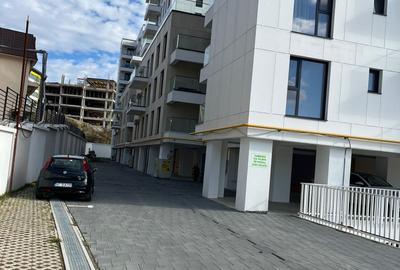 Apartament cu 2 camere decomandat în Păcurari