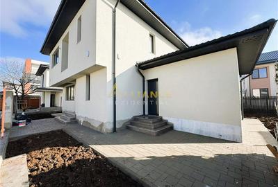 [Teren 344 mp] Vila individuala 5 camere  - 3 bai - 2