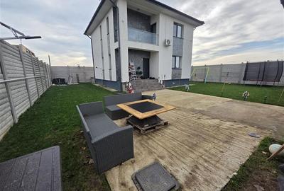 Casă individuală cu 4 camere în Berceni
