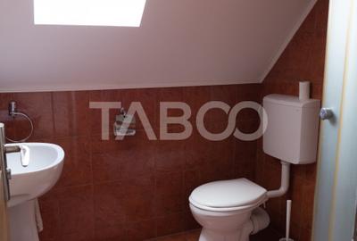 Casa de vanzare pretabila pensiune priveliste superba Fantanele Sibiu - 16