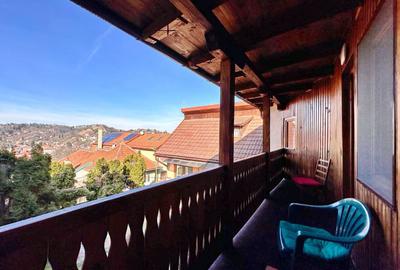 Casă individuală cu 6 camere în Centrul Istoric