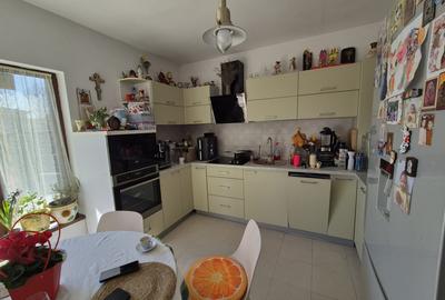 Casa in Darza (Buftea), carport, curte cocheta, utilata si mobilata - 5