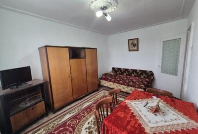 Apartament cu 2 camere decomandat în Tătărași