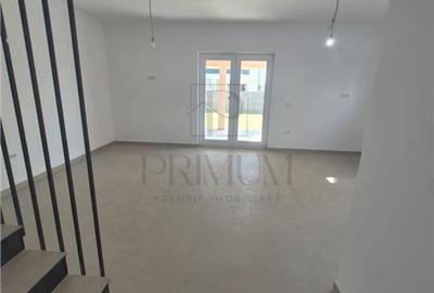 Duplex superb - zona foarte buna - toate utilitatile - gata de mutat - 28