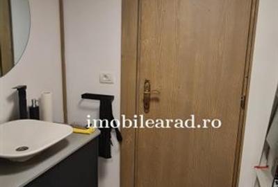Ap. exclusivist, et.1, km 0 Arad, amenajat cu designer in stil unic - 20