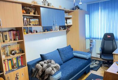 Apartament 3 camere semidecomandat, parter, centrala proprie, zona centrala Camp - 1