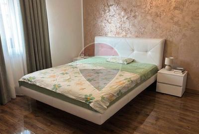 De Vânzare Casă înșiruită cu 3 camere, grădină proprie -Valea Lupului - 3