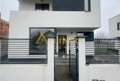 Casă individuală cu 4 camere în Berceni