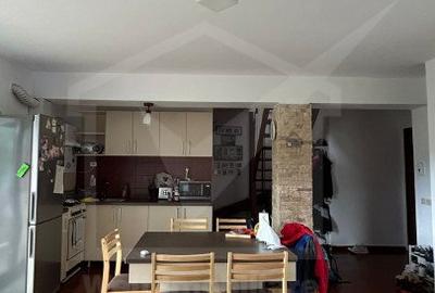 Apartament cu 3 camere semidecomandat, mobilat în Mănăștur
