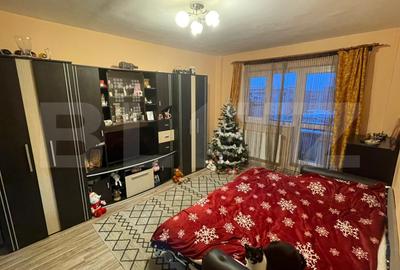 Apartament cu 3 camere decomandat, mobilat în Centrul Civic