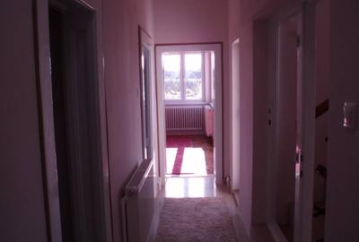 Casă cu 6 camere în Ultracentral - 6