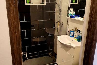 Apartament 3 camere ,semidecomandat - 4