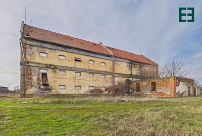 Proprietate industrială + Teren 8.632 - Voiteg - Județul Timiș - 1