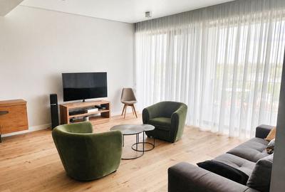 Apartament cu 5 camere, mobilat în Floreasca