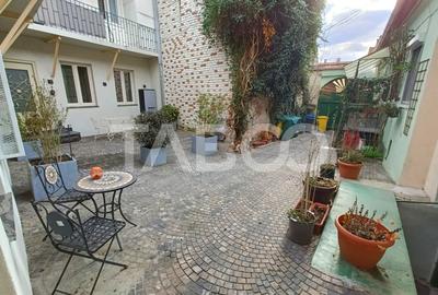 Apartament cu 2 camere decomandat, mobilat în Ultracentral