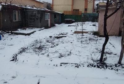 48500 Euro- 293 mp. Teren si casa batraneasca in mun. Galati - 4