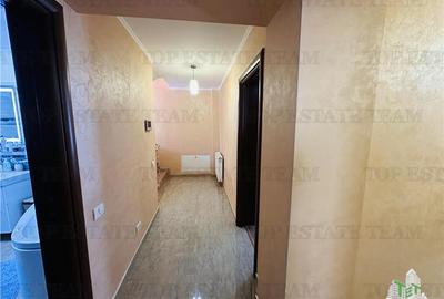 Vila superba 360 mp construiti, 524 mp curte, 6 camere, P+1+M ROSU - 25