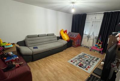 Apartament cu 2 camere semidecomandat, mobilat în George Enescu