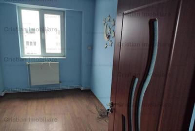 Apartament 4 camere DECOMANDAT , zona Viziru 3 - 3