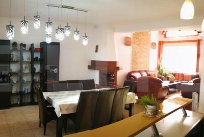 Casa de 500 mp utili, mobilata modern, 440 mp teren in Brasov ! - 2