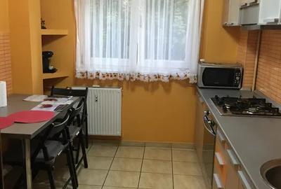 Inchiriere Apartament 2 camere Bloc Anvelopat Lacul  Tei - 1