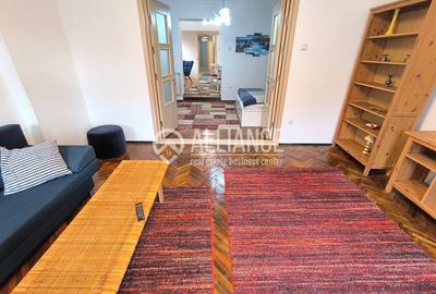 Apartament cu 3 camere semidecomandat, mobilat în Ultracentral