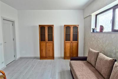 DE INCHIRIAT - 2 CAMERE, PARTER, LOC DE PARCARE INCLUS - 3