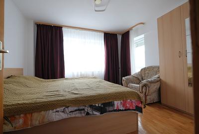 Cal. CALARASILOR, apartament 2 camere decomandate, mobilate si utilate, etaj 6/8 - 5