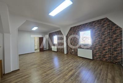 Spatiu comercial de inchiriat 65mp pentru afterschool Selimbar Sibiu - 1