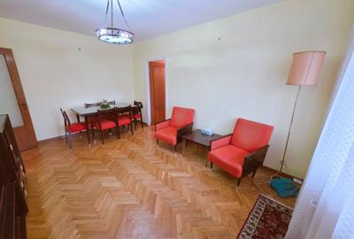 Apartament 4 camere, etajul 3/4, 2 grupuri sanitare, balcon mare, imbunatatiri - 1