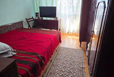 Apartament 3 camere decomandate - Bd.Mamaia - zona Delfinariu - 155.000 euro - 3