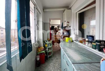 Apartament 2 camere tranformat in 3  | 50 mp | zonă centrală, Bd. Republicii . - 10