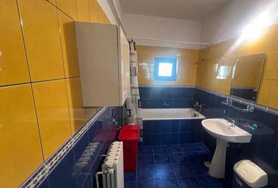 Casă spațioasă P+1 în Lazu - 4