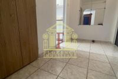 Apartament cu 2 camere! Podu Ros! - 10