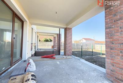 Duplex 4 camere situat la drum asfaltat, in Sacalaz - 31