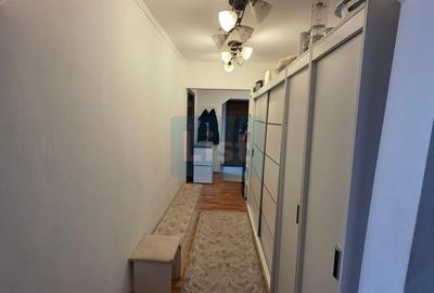 Apartament 3 cam | et. 2 | - 2