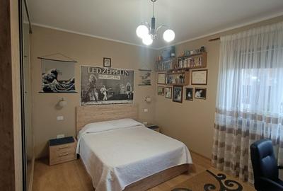 Casă cu piscină, modernă la curte – sat Fălăștoaca, comuna Comana - 5