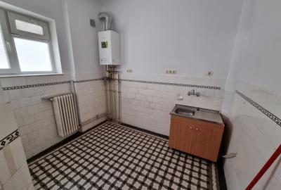 Apartament 3/4 camere Cotroceni | Romniceanu | pentru locuit sau birouri/firma - 7