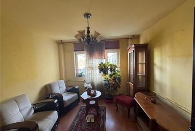 Apartament cu 2 camere decomandat în Tineretului