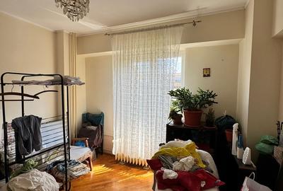 Stefan cel Mare x Barbu Vacarescu, Dinu Vintila, Langa Parcul Circului - 13
