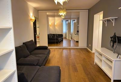 Apartament cu 2 camere semidecomandat, mobilat în Timpuri Noi