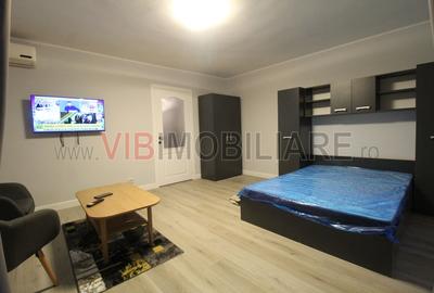 Piata Alba Iulia - Decebal - studio prima inchiriere - vedere bulevard - 5