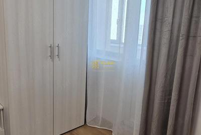 Apartament cu 3 camere decomandate, zona Nicolina 2, langa piata Nicolina. - 3