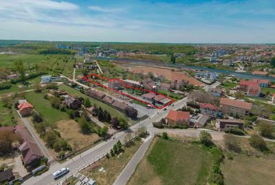 De vânzare pensiune cu restaurant, teren 4.750 mp – Băile 1 Mai - 1