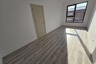 NOU. Langa ESO si Profi. Dressing. Lift. - 9