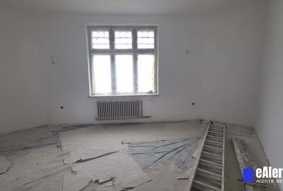 Clădire pentru centru medical, clinică sau policlinică, Bd. Ferdinand 160 - 14