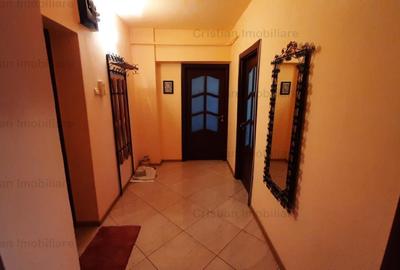 Ultracentral 2 cam Mobilat si Utilat Bloc cu lift Independentei - 8