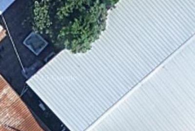 Teren cu casa si hala in chirie - 1